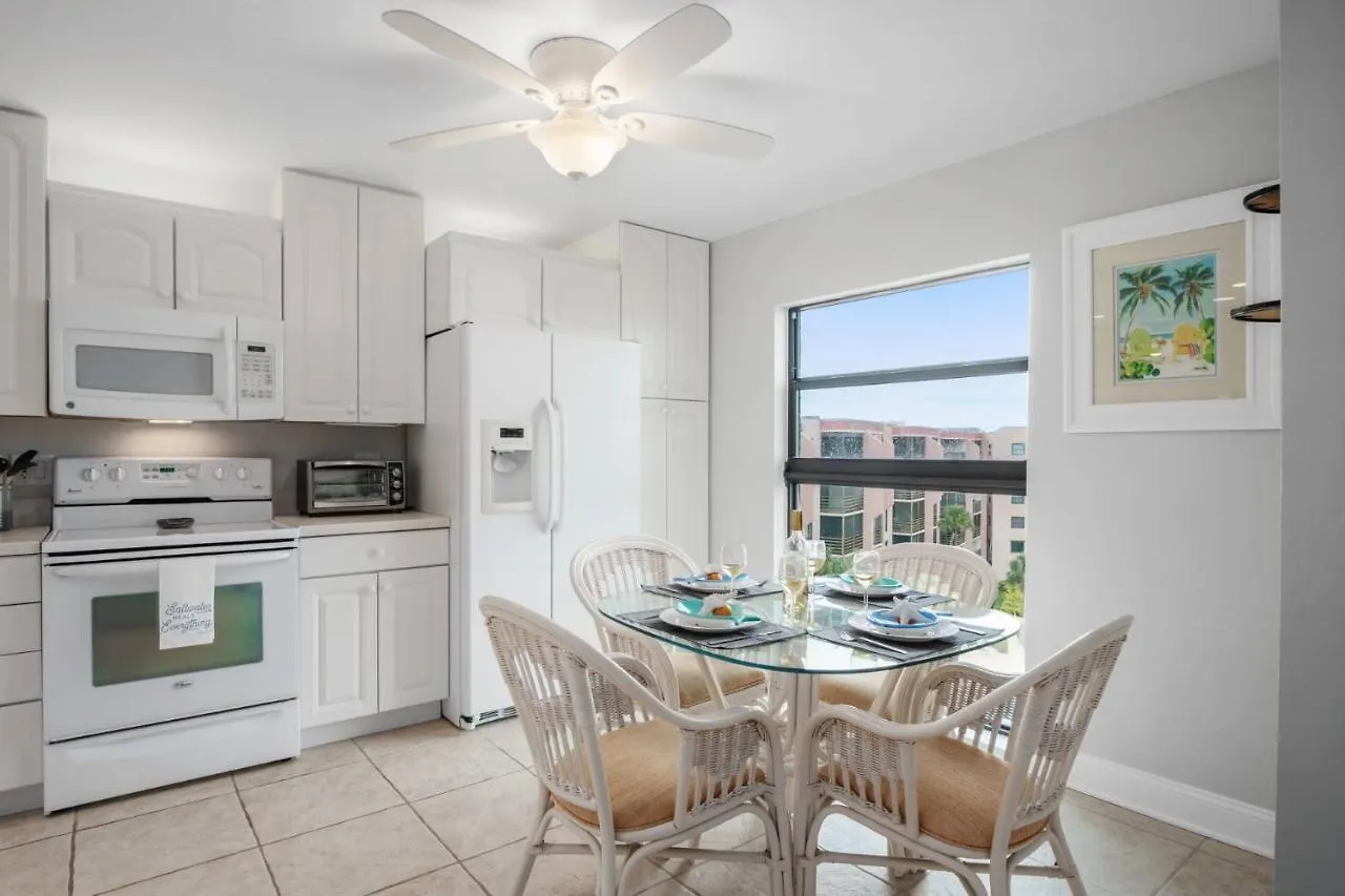Riverside B606 Marco Island