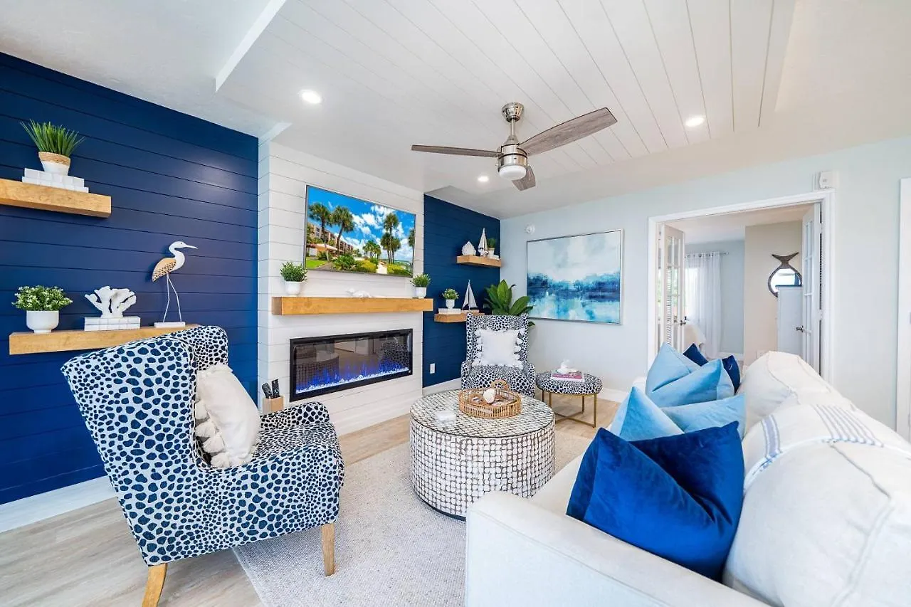 Riverside Club E608 Holiday home