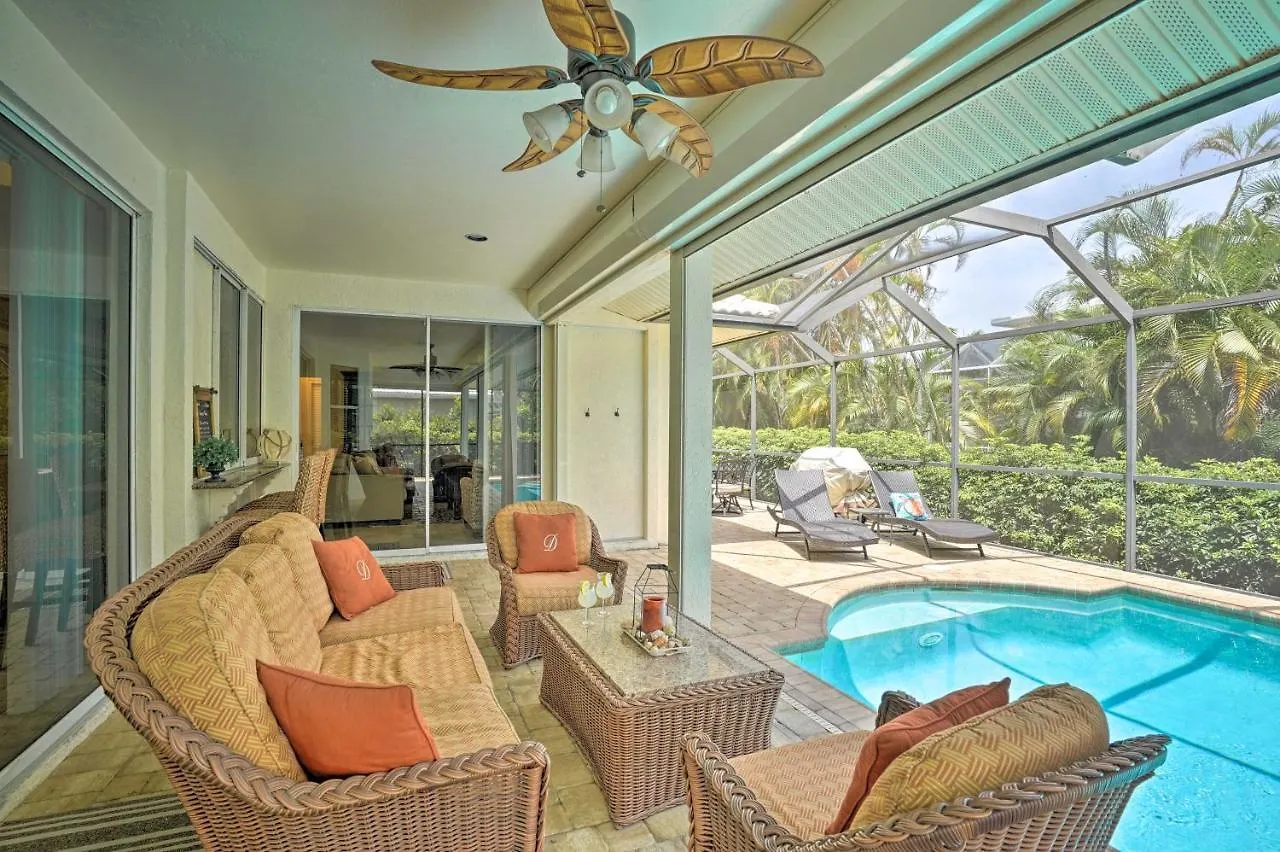 With Pool And Lanai Less Than 1 Mi To Holiday home *