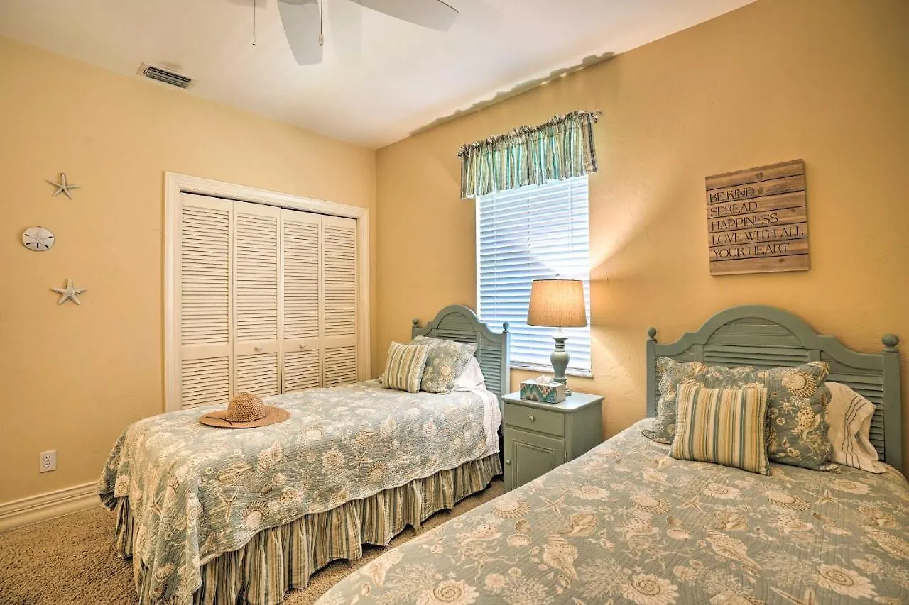 Holiday home With Pool And Lanai Less Than 1 Mi To