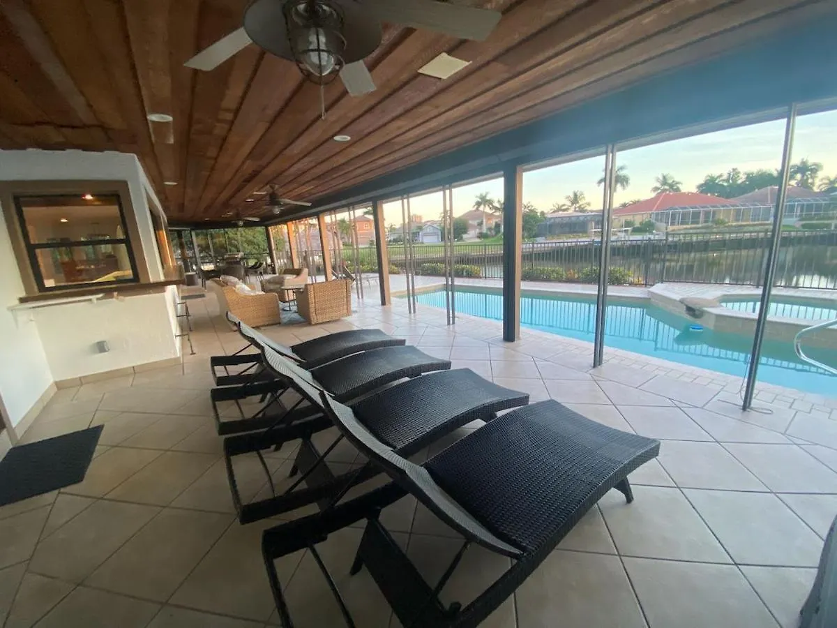 Tip Lot 4 Bed House Less Than Mile To Access Holiday home *