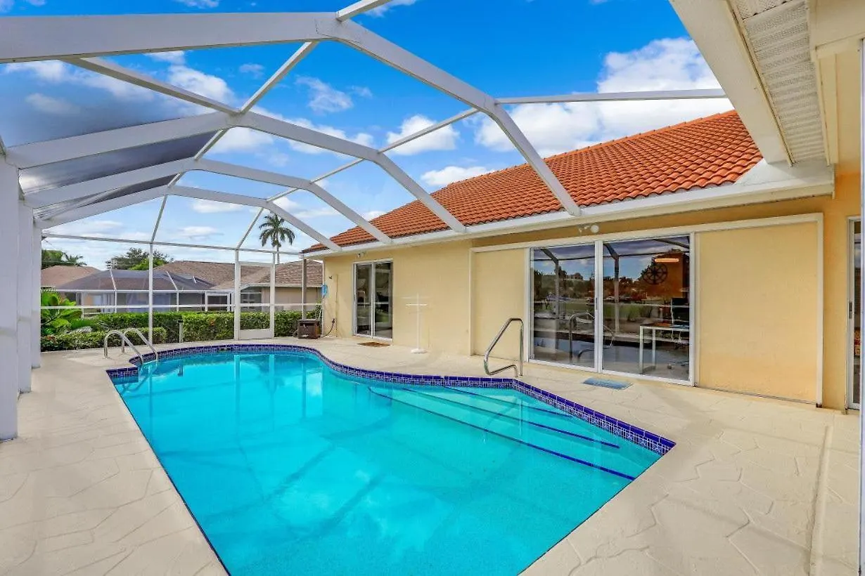 921 Tulip Court * Marco Island
