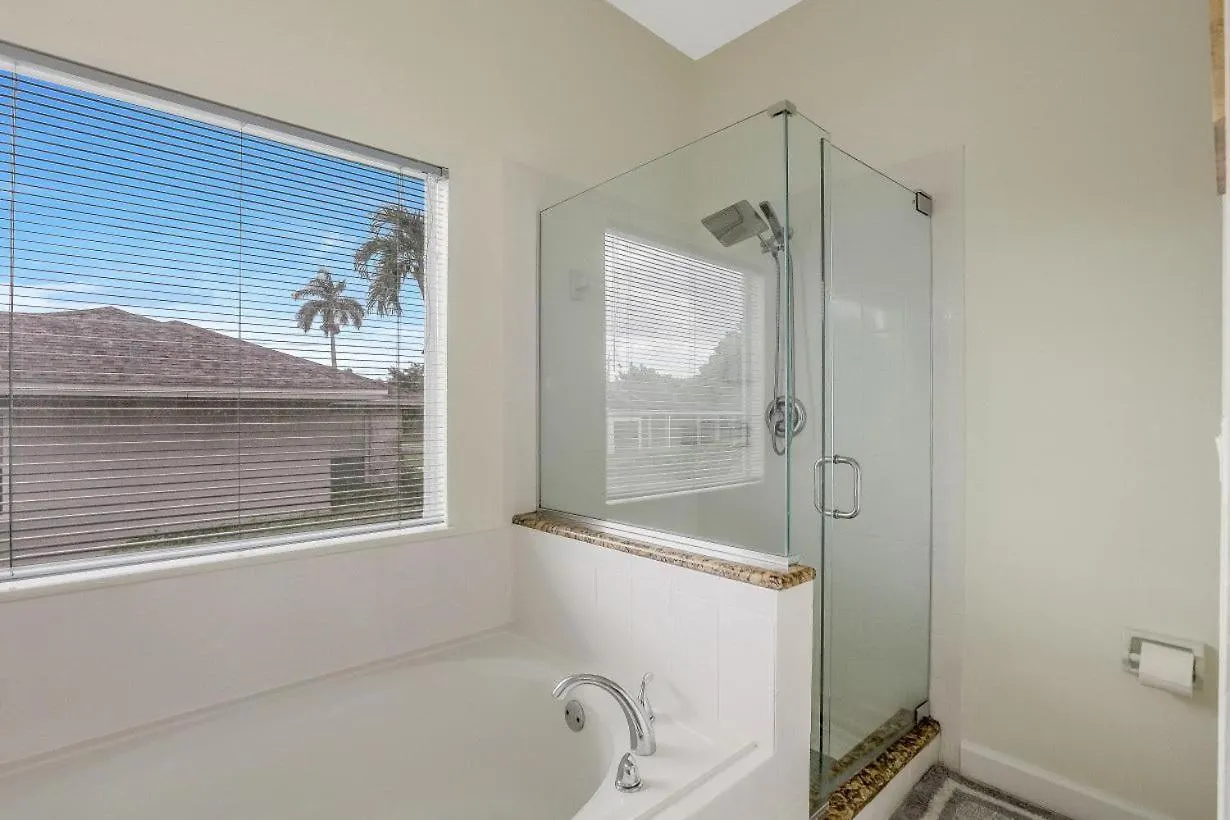 921 Tulip Court * Marco Island