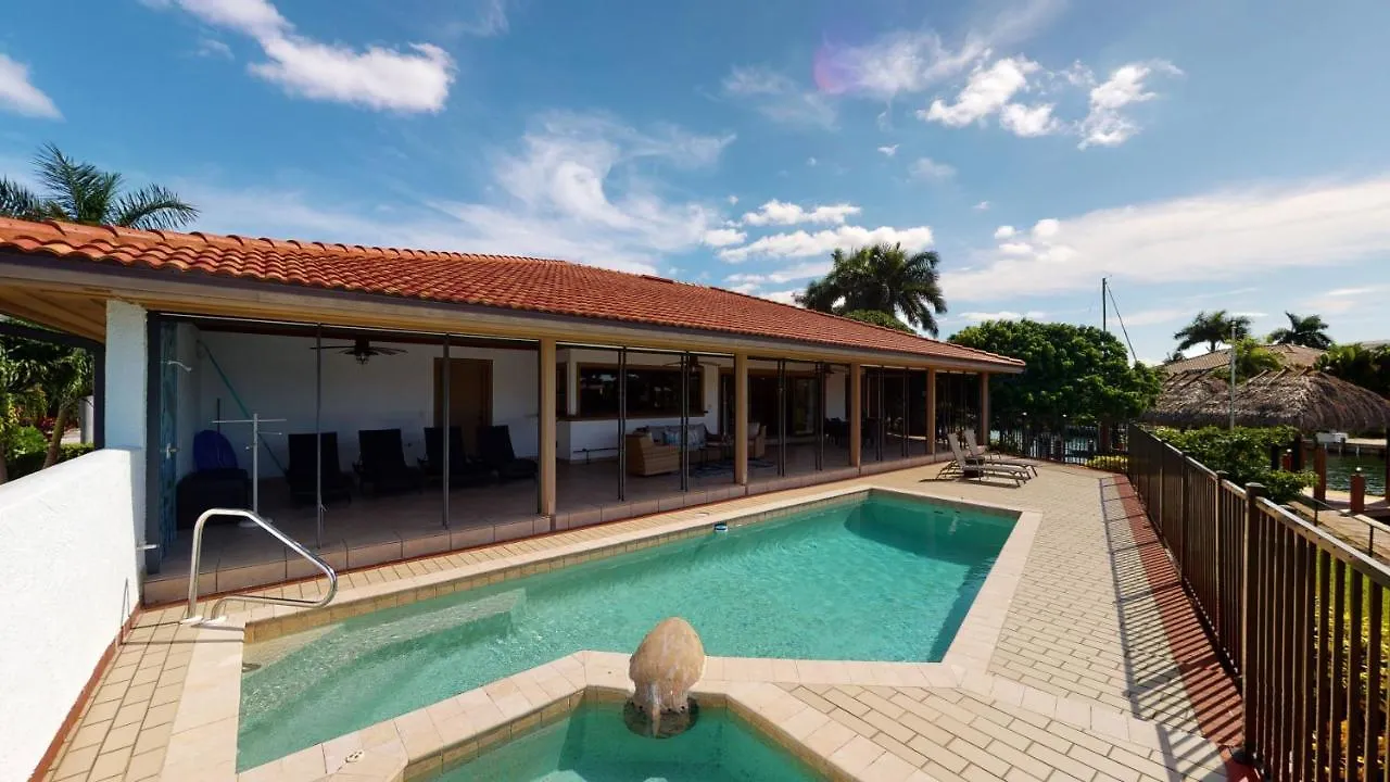 Tip Lot 4 Bed House Less Than Mile To Access Marco Island