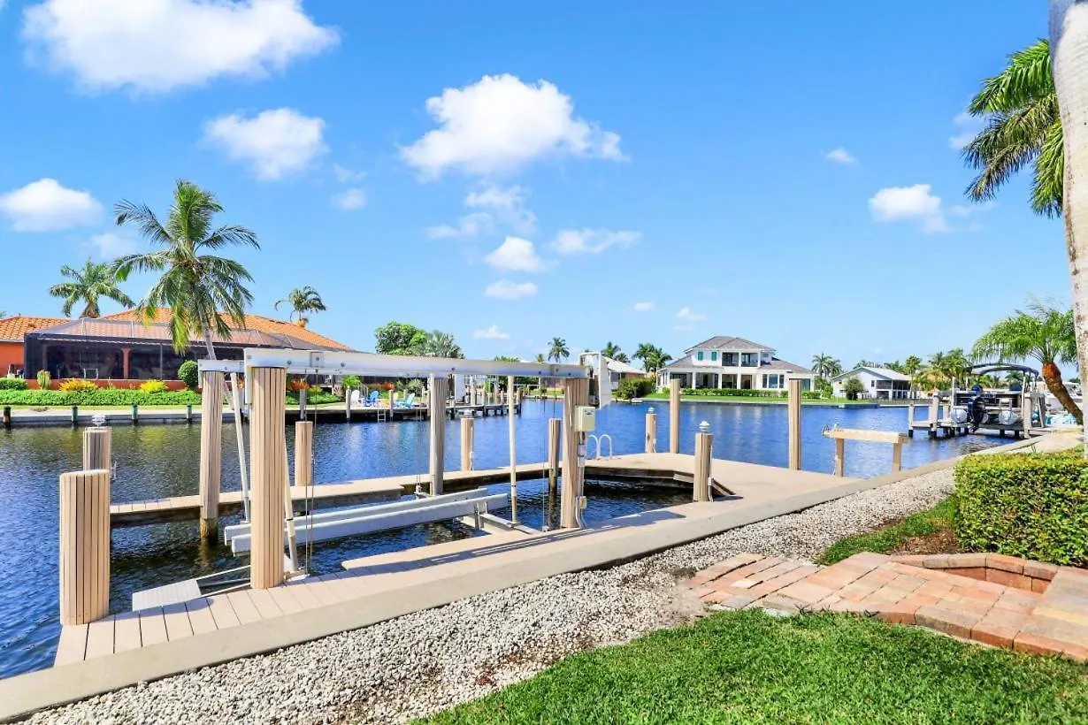 100 Bonita Court Holiday home *
