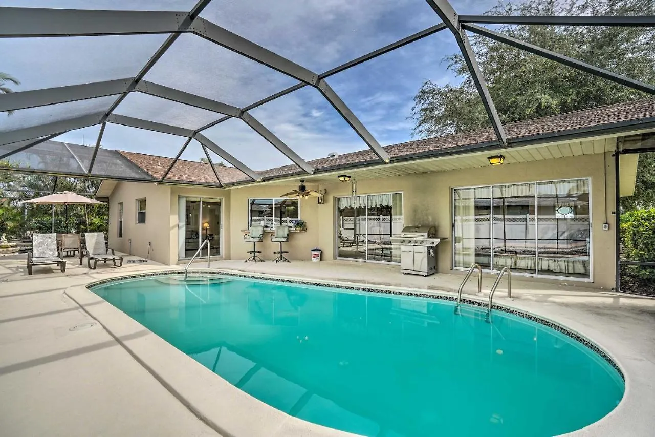 Retreat With Pool About 1 Mi To * Marco Island