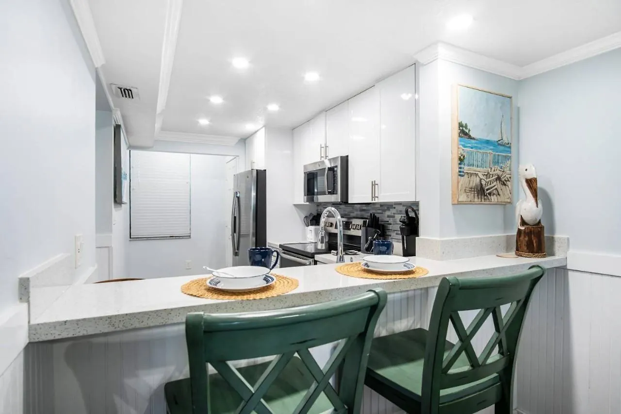 Holiday home Sst Four 201