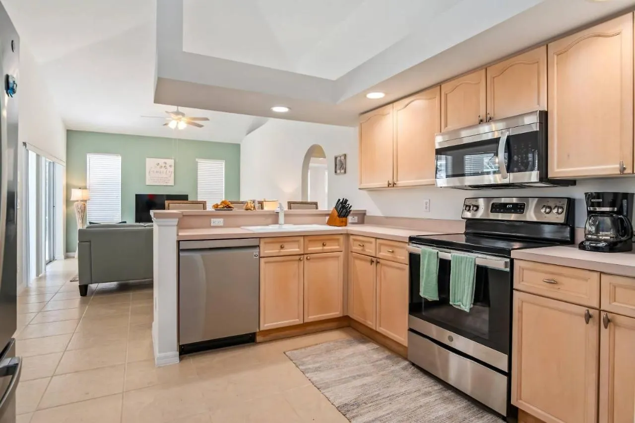 Tahiti House Holiday home Marco Island