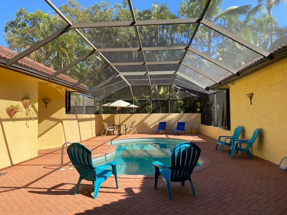 Guest house Paradise Found - Private Oasis With Heated Pool On *