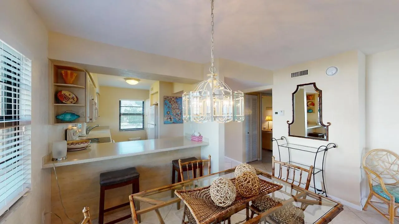 Prime Location I Free Access Directly Across The Street!!!