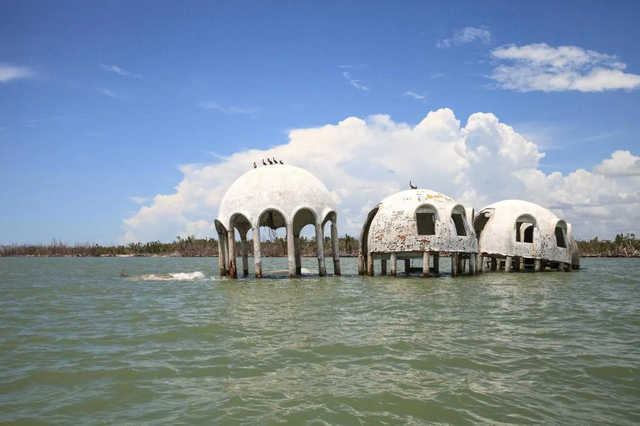 331 Waterleaf Ct Marco Island