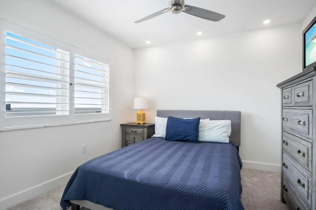 Holiday home Admiralty House 1705s *