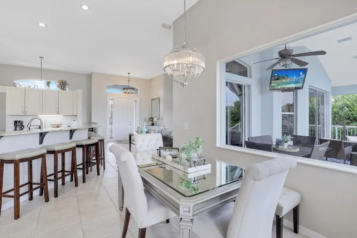 231 Seahorse Court Marco Island