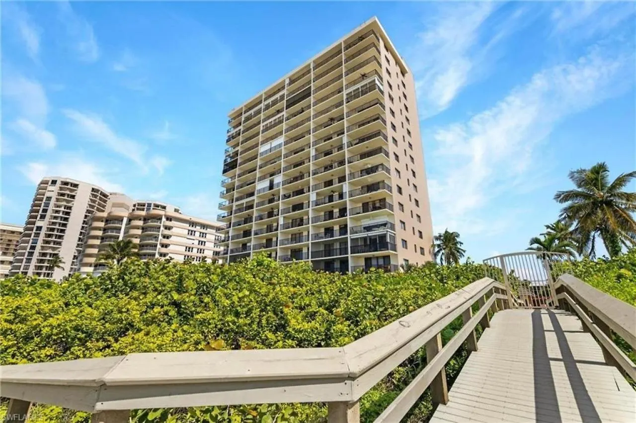 Holiday home The Sea-winds I Renovated Beachfront 2 Bed 2 Bath Marco Island