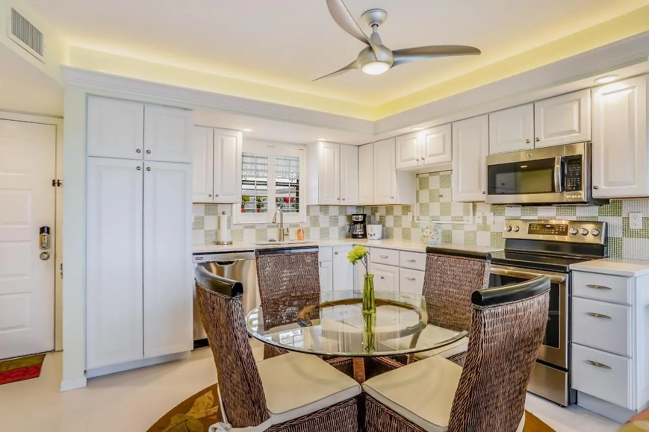 Anglers Cove C-404 Marco Island