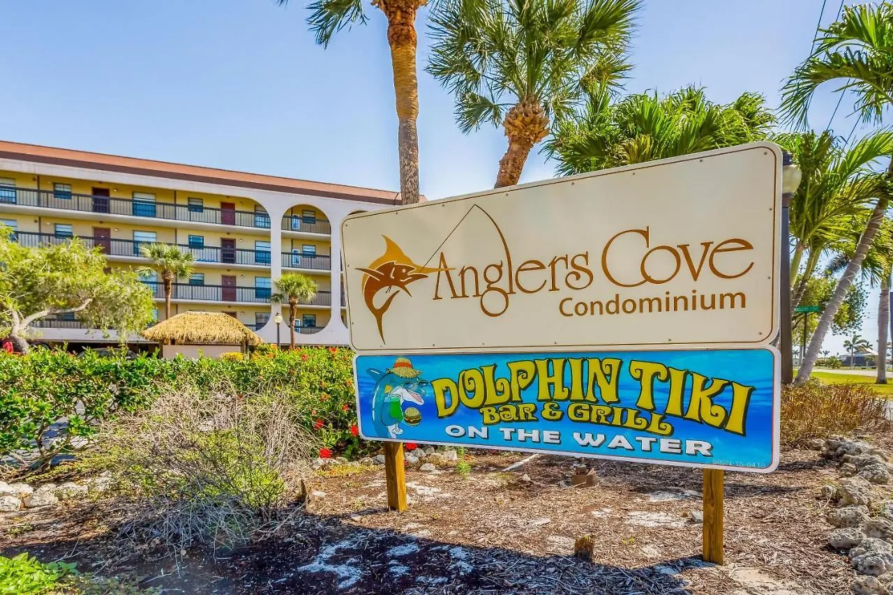 Anglers Cove C-404 Marco Island