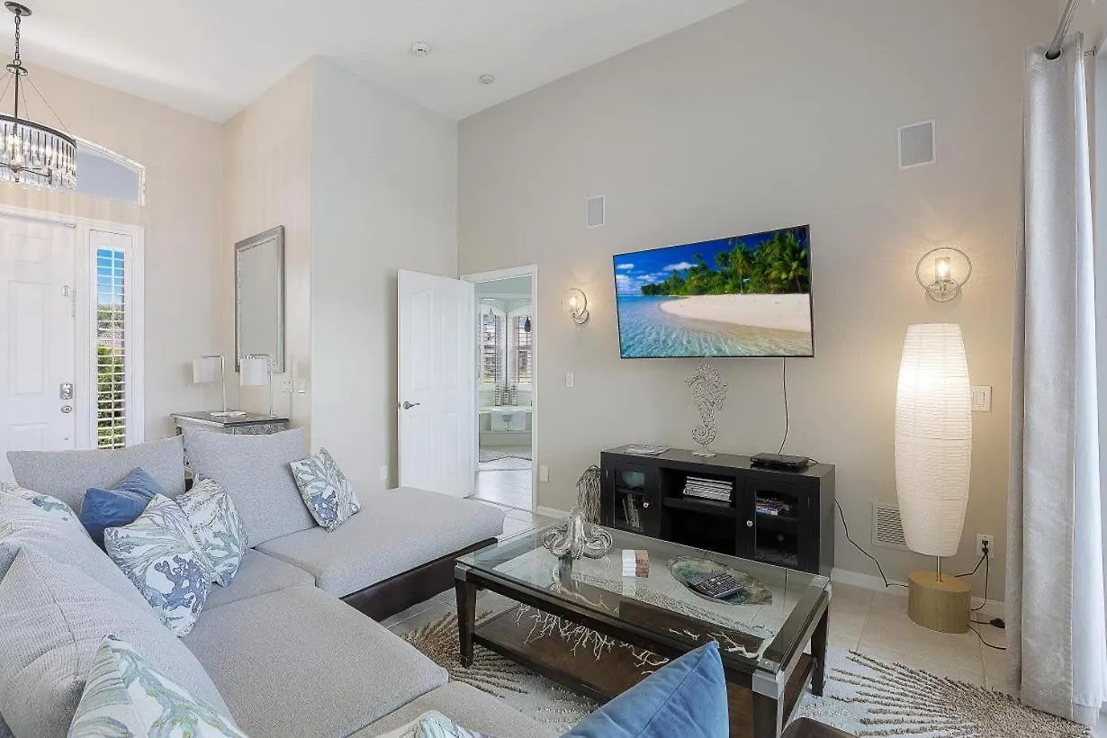 231 Seahorse Court