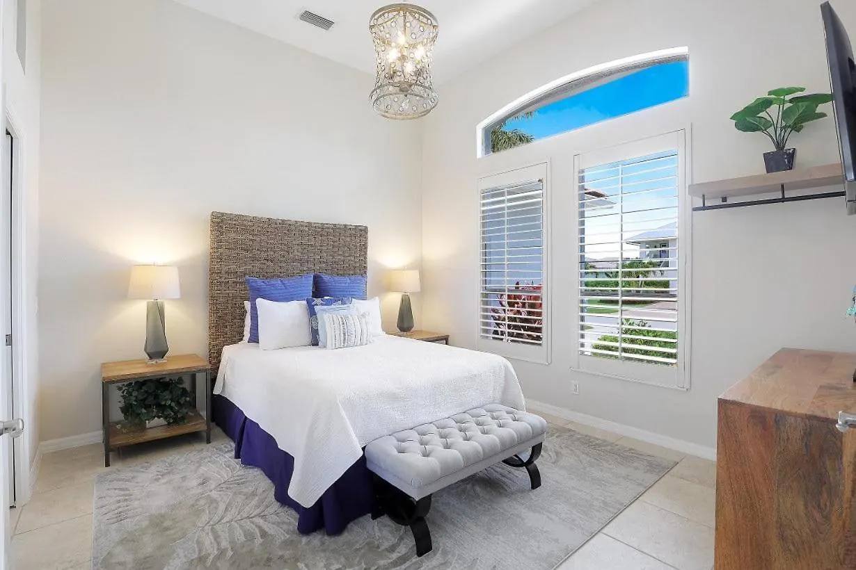 231 Seahorse Court