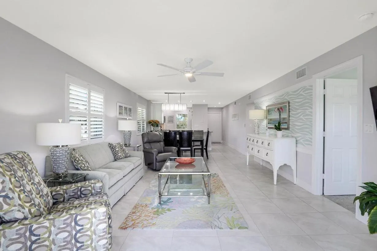 Holiday home Beachview B-206 Marco Island