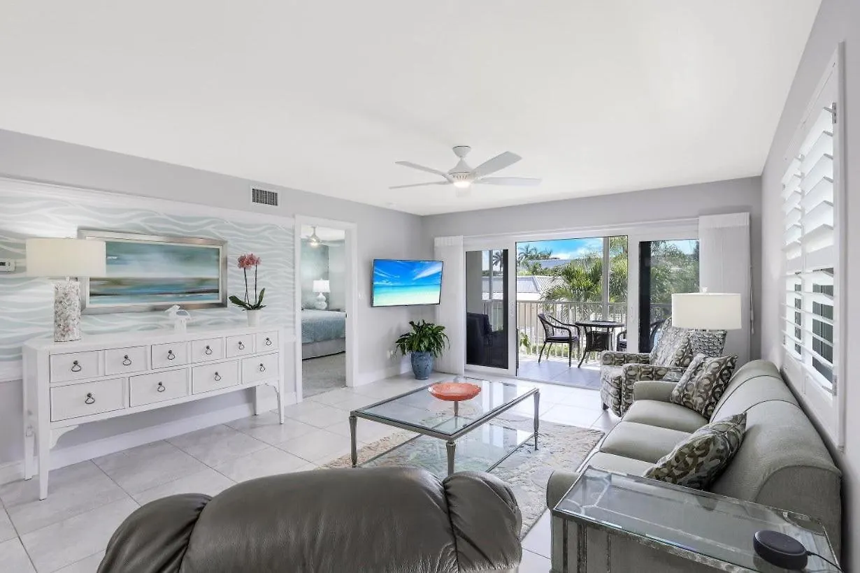 Holiday home Beachview B-206 Marco Island