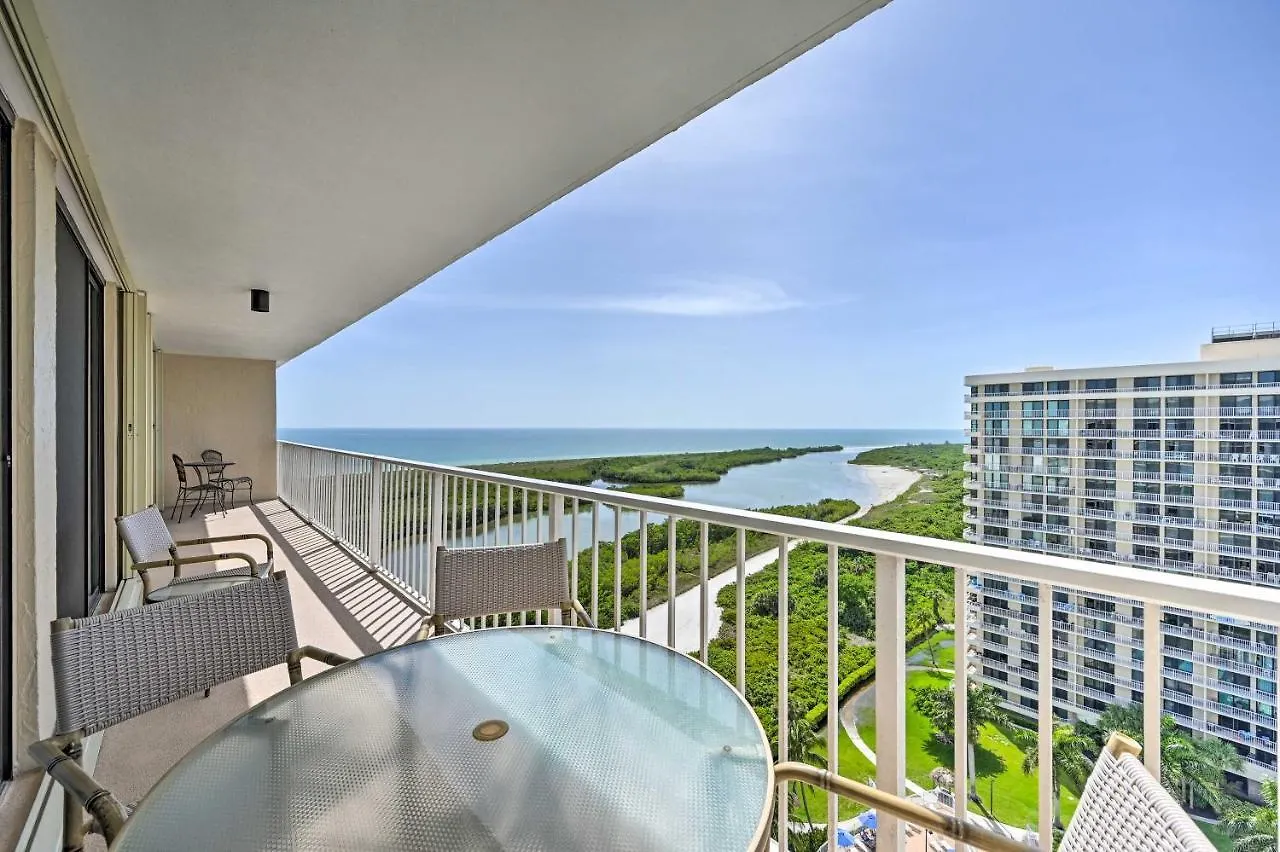 Apartment Beachfront With Pool Access! *
