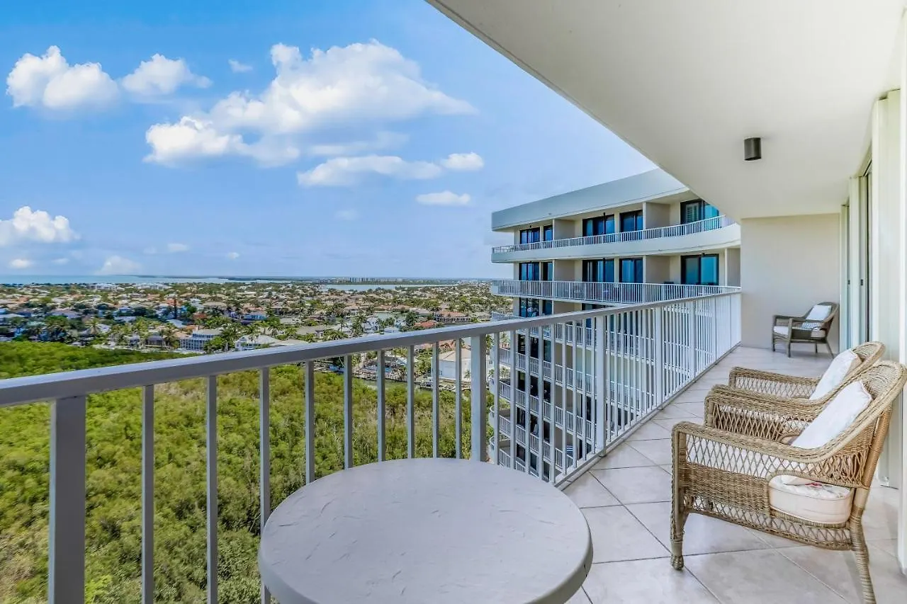 Seaview Sunsets Apartment