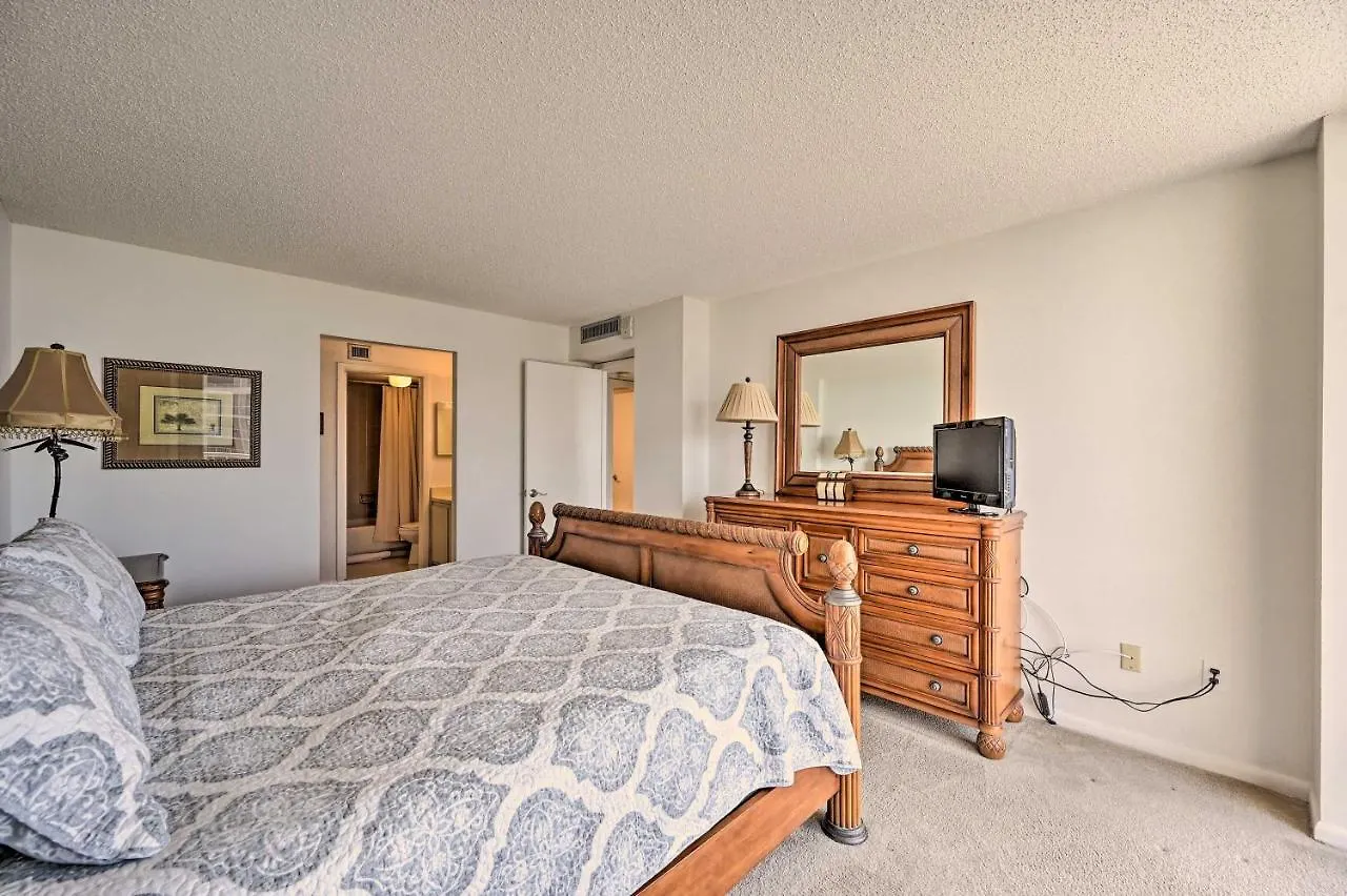 Apartment Beachfront With Pool Access! Marco Island