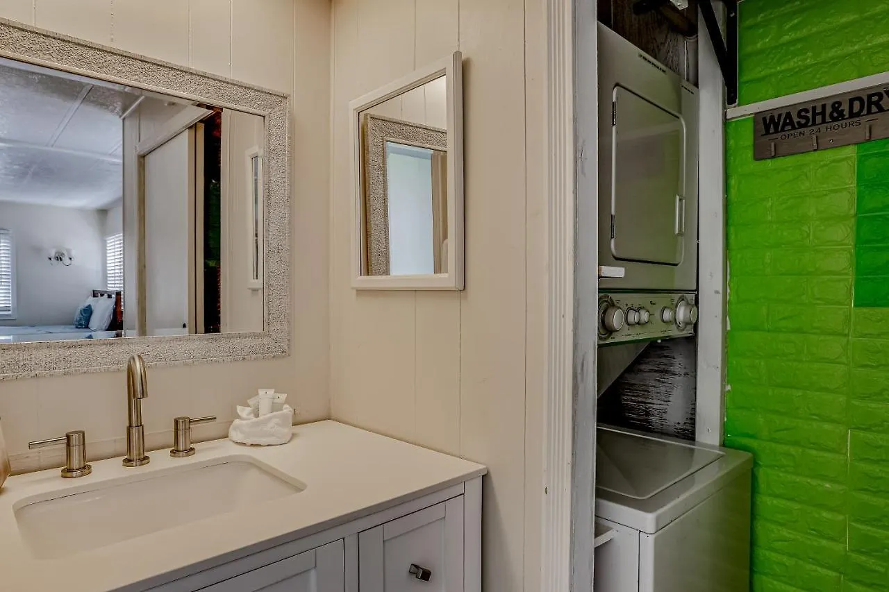 Serene Getaway * Marco Island