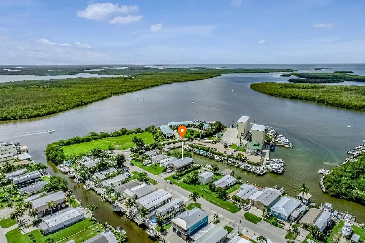 Serene Getaway Marco Island