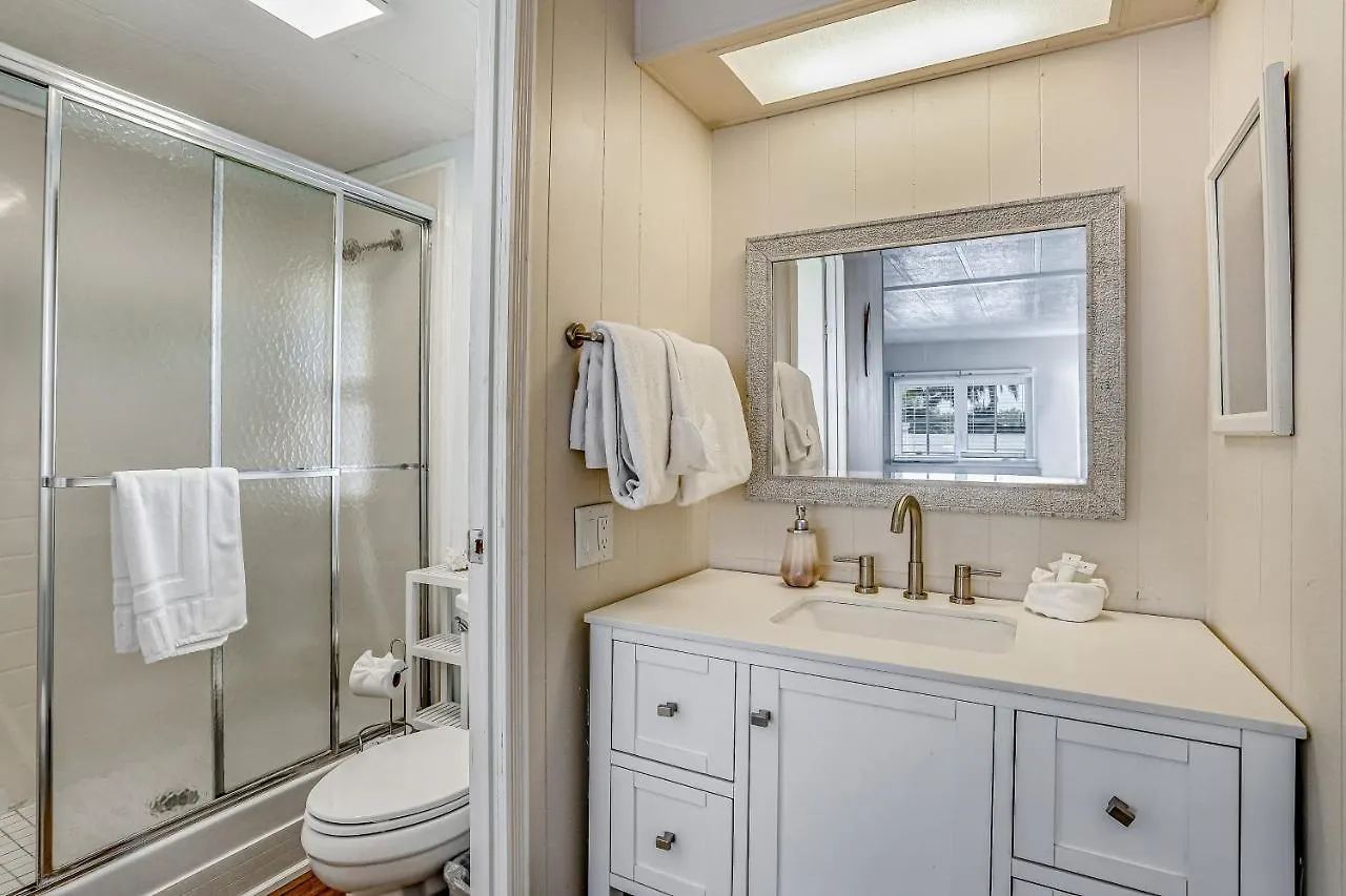 Serene Getaway Holiday home Marco Island