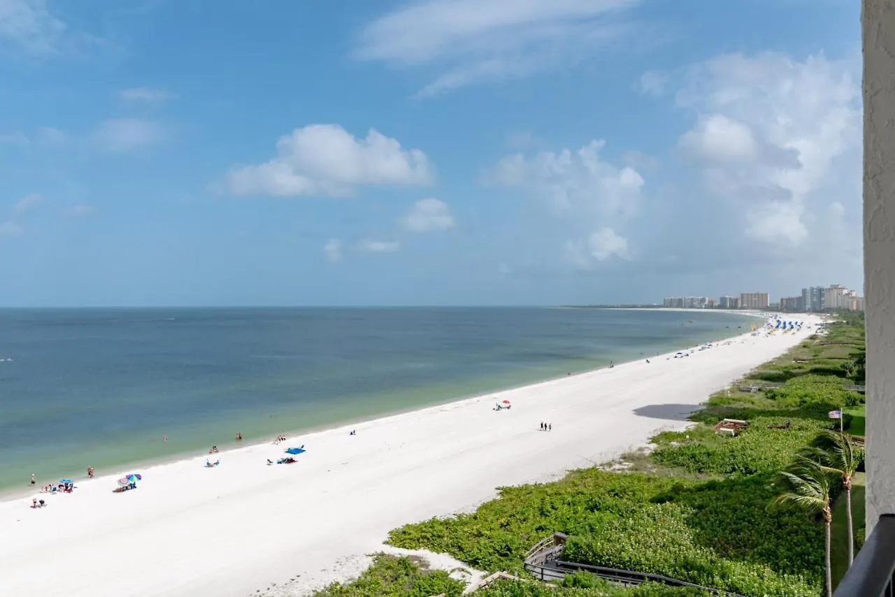 The Sea-winds I Renovated Beachfront 2 Bed 2 Bath Marco Island