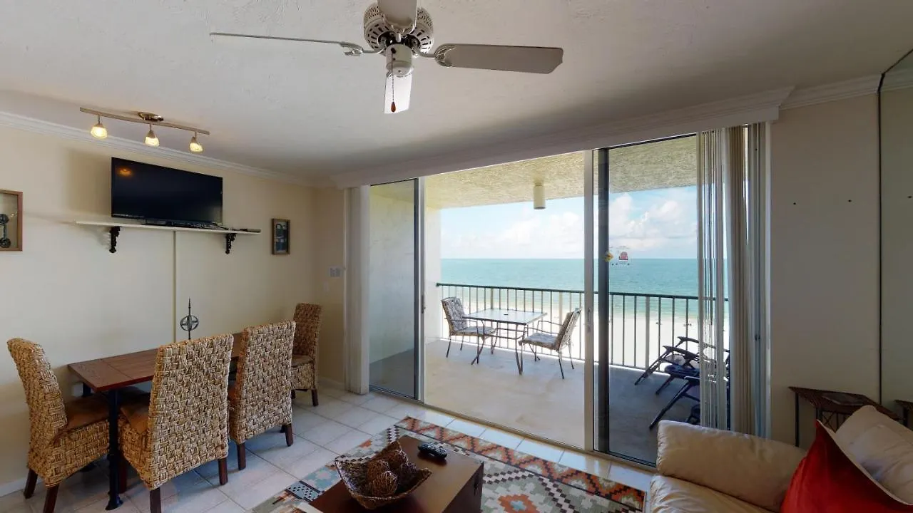 Holiday home Beachfront At The Apollo Where The Famous Sunsets Never Get Old! Marco Island