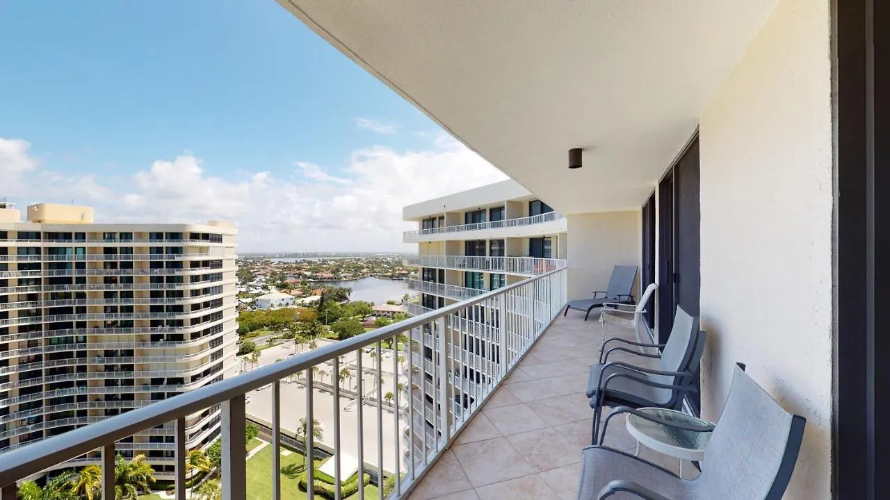 Beachfront 18th Floor With Spectacular Views