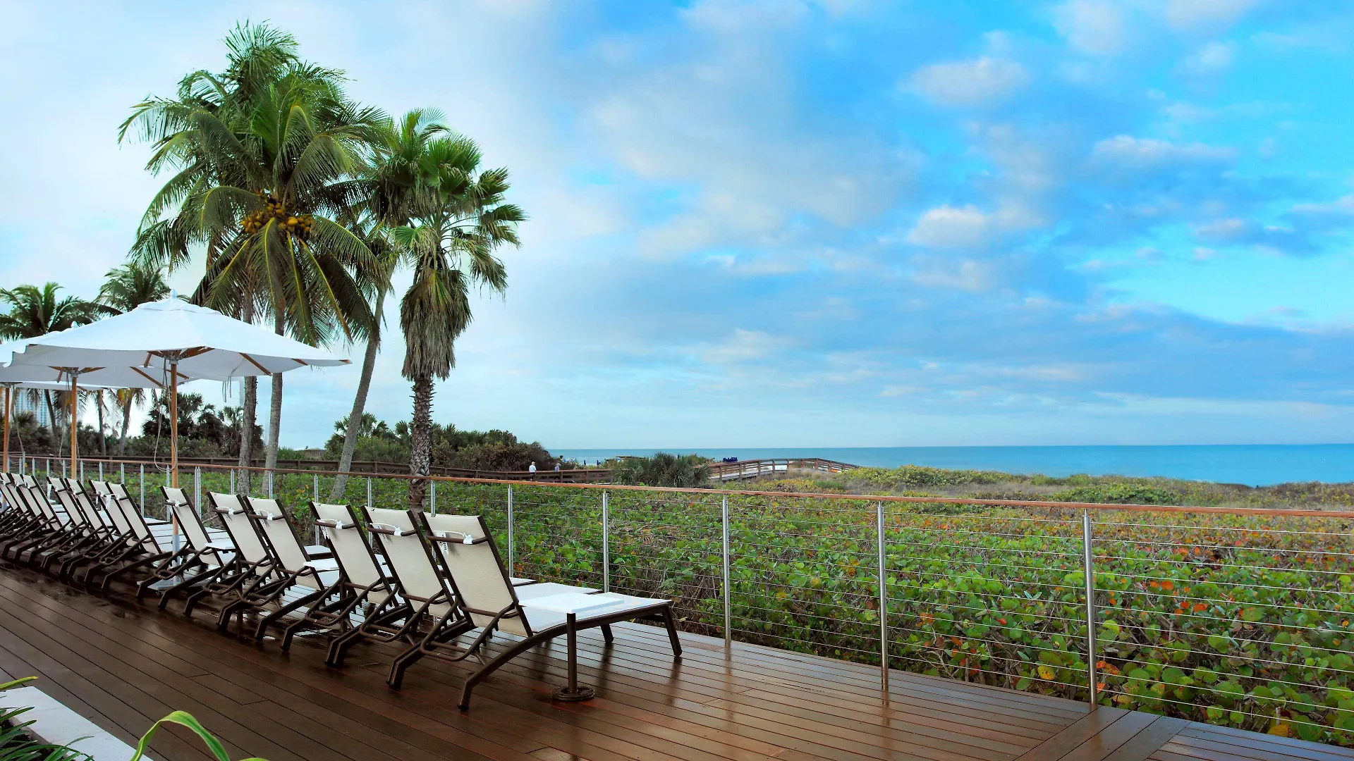 Hilton And 3* Marco Island