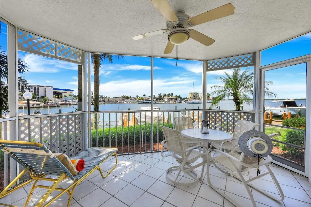 Holiday home Grand Bay 115