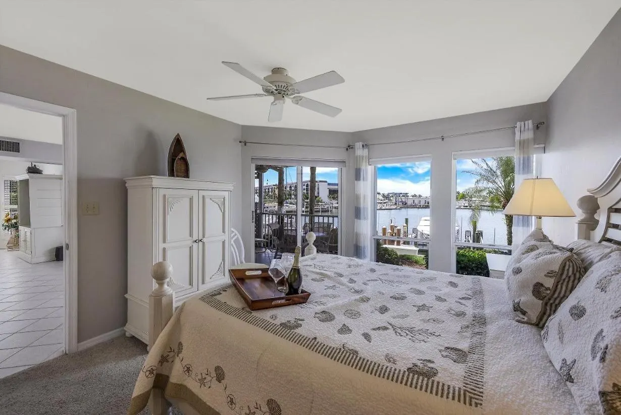 Grand Bay 115 Marco Island