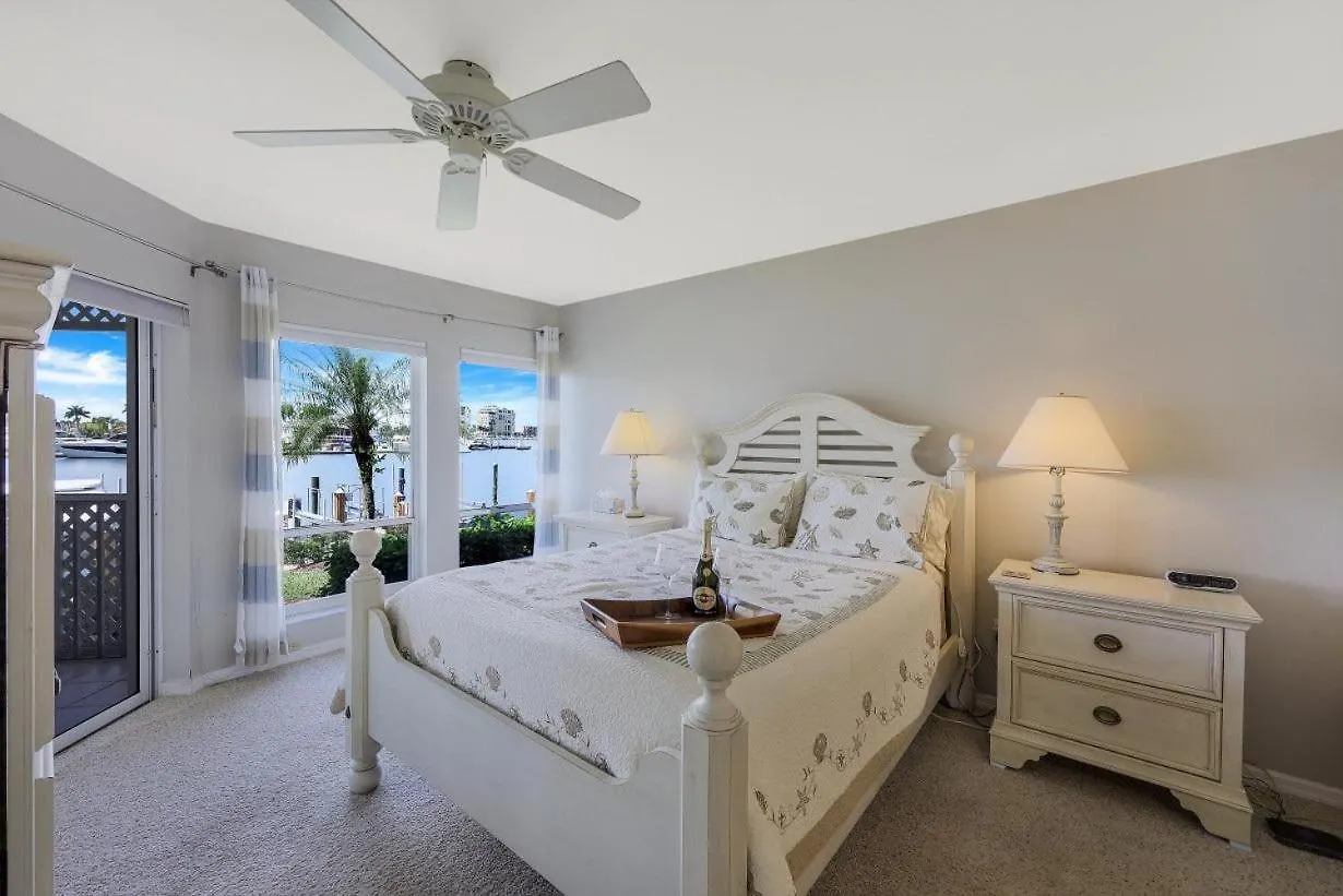 Holiday home Grand Bay 115