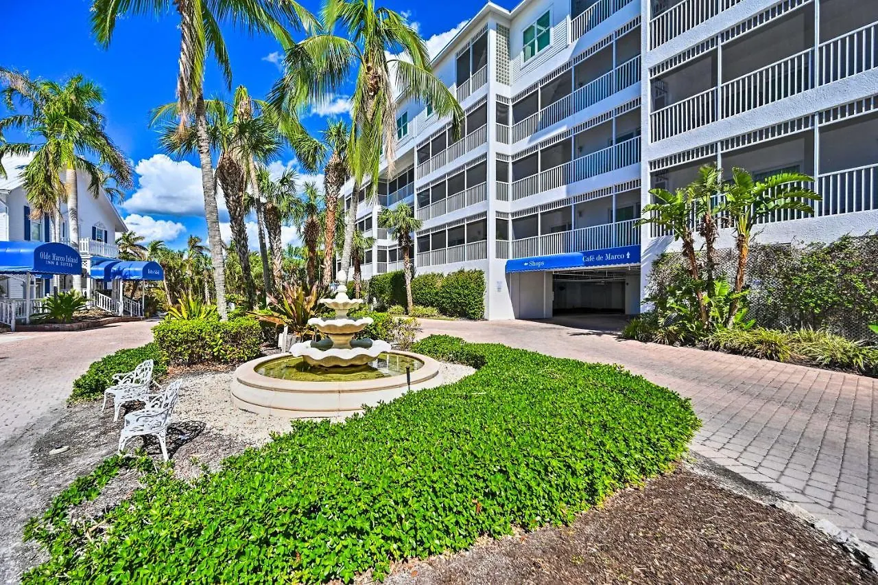 With Shared Pool And Hot Tub! Apartment *