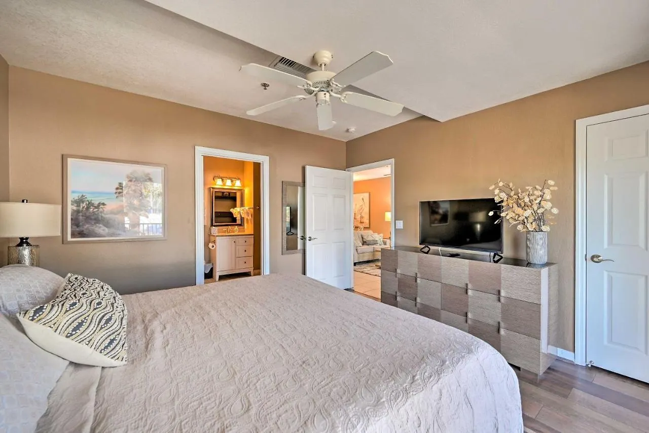 With Shared Pool And Hot Tub!
