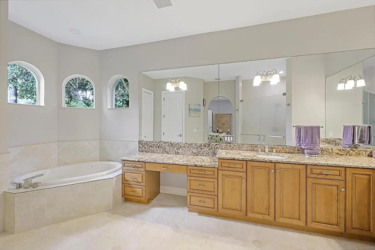 970 Lido Court Holiday home