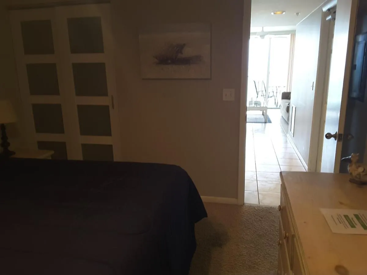 Holiday home Steps Away From The Soft, White, Sandy Beaches Of Beautiful Marco Island!! Marco Island