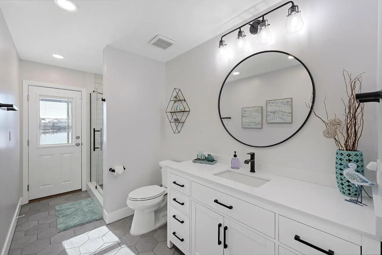 1851 Woodbine Court Holiday home Marco Island