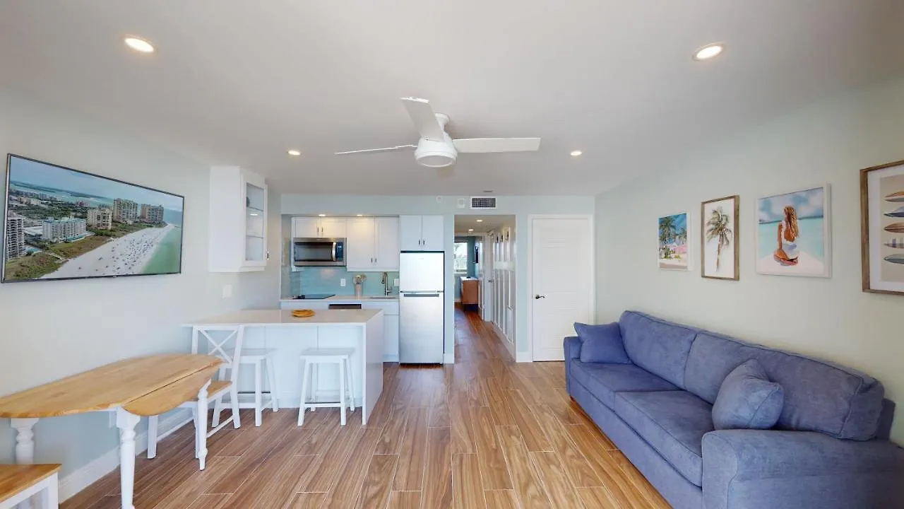 Holiday home Soft, Sandy Beaches I Long Views From Premiere Over-sized Balcony!