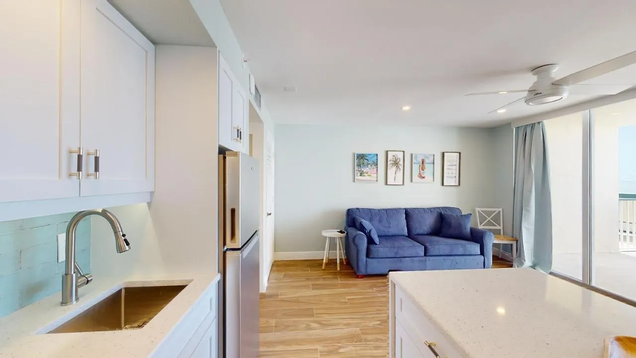 Holiday home Soft, Sandy Beaches I Long Views From Premiere Over-sized Balcony!