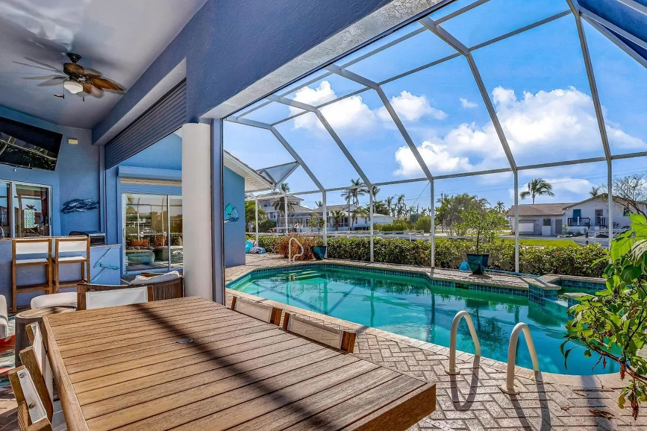 Marco Paradise Holiday home