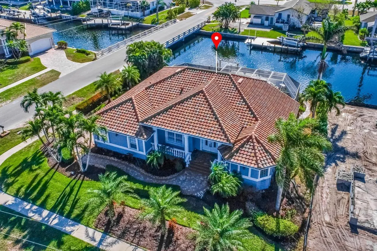 Marco Paradise Holiday home *
