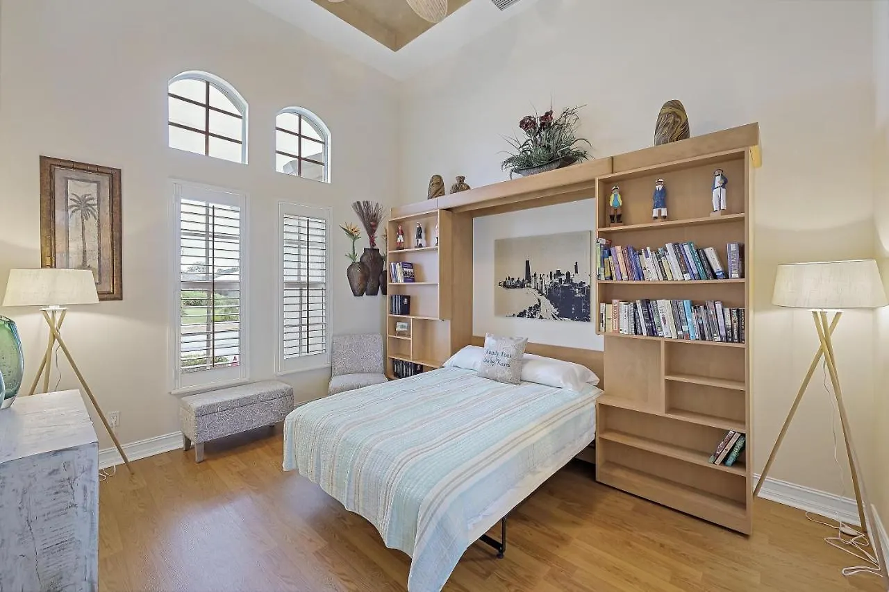 488 Persian Court Holiday home Marco Island
