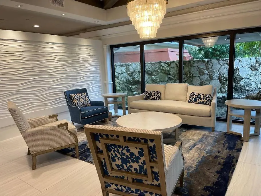 Unobstructed Gulf Views & Direct Access !