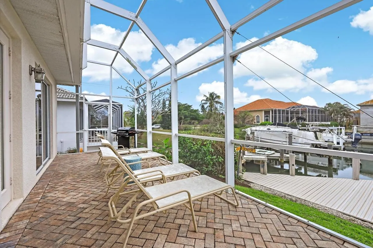 488 Persian Court Holiday home