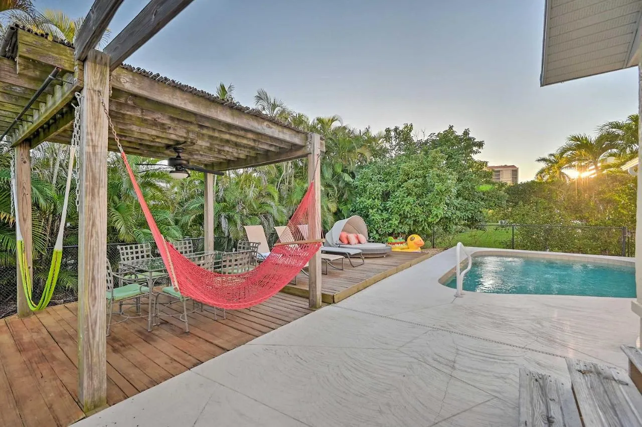 House With Heated Pool And Grill - Walk To Beach! *